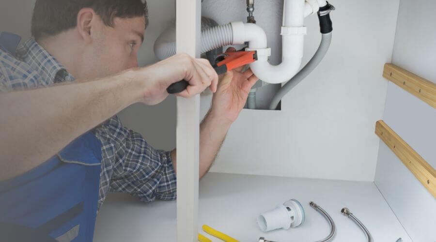 Professional Leak Detection Services in Ellston, IA